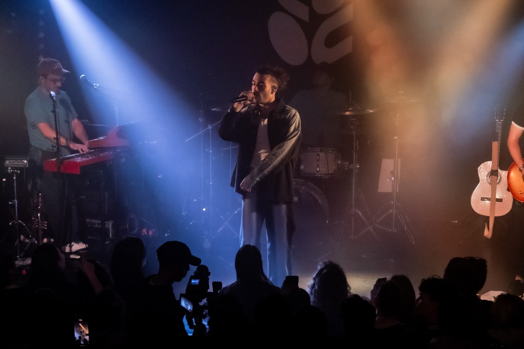 Chiloo en concert à Paris : la promesse d’un renouveau en&nbsp;live